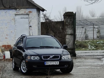 Авто Volvo V40 Kombi 2003 № 8697688
