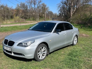 Авто BMW 5 Серия 2004 № 8697712