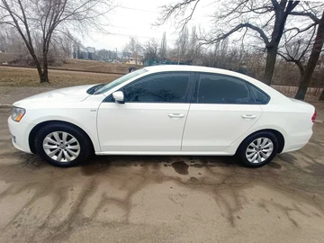 Авто Volkswagen Passat Sedan 2014 № 8697715