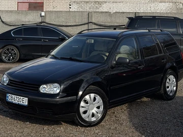 Авто Volkswagen Golf 2001 № 8697773