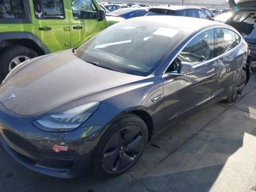 Авто Tesla Model 3 2017 № 8697906