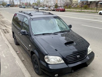 Авто KIA Carnival 2004 № 8697916