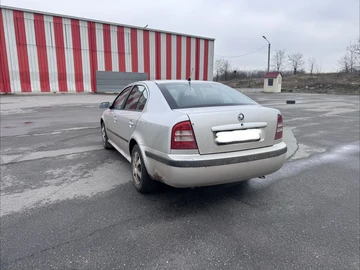 Авто Skoda Octavia 2003 № 8697917