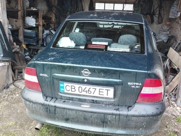 Авто Opel Vectra 1997 № 8698005