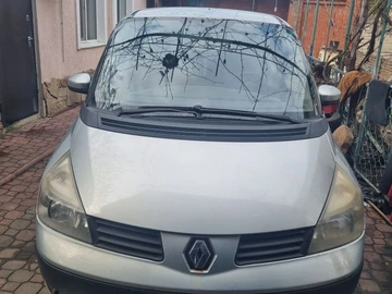 Авто Renault 4 2003 № 8698110