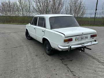 Авто ВАЗ 2101 1987 № 8698230