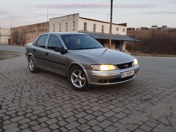 Авто Opel Vectra 1998 № 8698313
