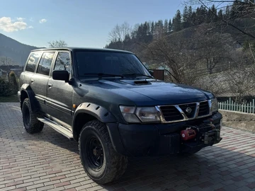 Авто Nissan Patrol 2000 № 8698319
