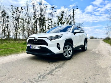Авто Toyota Rav 4 2020 № 8698332