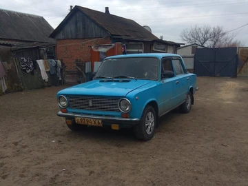 Авто ВАЗ 2113 1987 № 8698459
