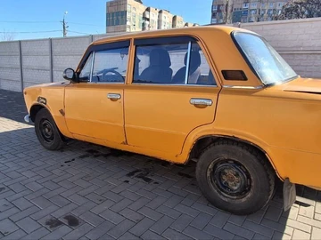 Авто ВАЗ 2101 1978 № 8698475