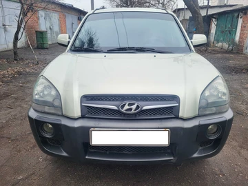 Авто Hyundai Tucson 2008 № 8698732