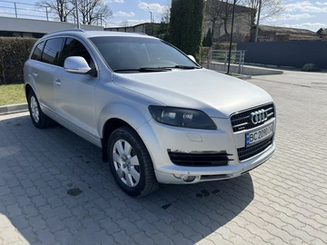 Авто Audi Q7 2007 № 8698769
