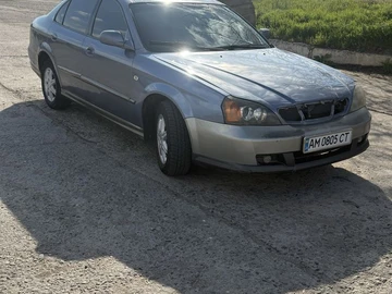 Авто Chevrolet Evanda 2005 № 8698797