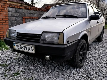Авто ВАЗ 21099 2004 № 8698889