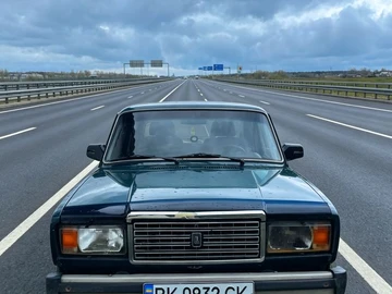 Авто ВАЗ 2107 2005 № 8698914