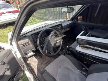 Авто Volkswagen Jetta 1990 № 8698947