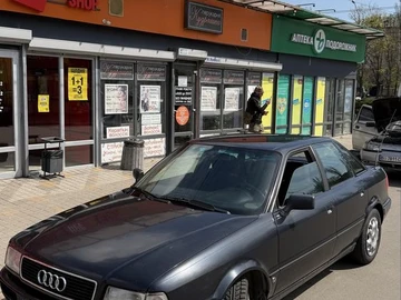Авто Audi 80 1992 № 8699002