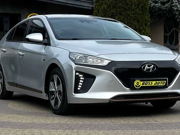 Авто Hyundai Ioniq 2018 № 8699010