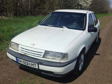Авто Opel Vectra 1989 № 8699229