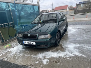 Авто Skoda Octavia 2000 № 8699325
