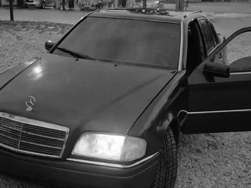 Авто Mercedes 190 1999 № 8699343