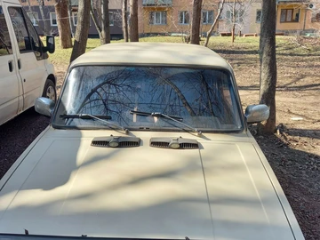Авто ВАЗ 2105 1992 № 8699359