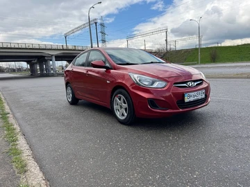 Авто Hyundai Accent 2013 № 8699404