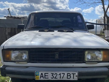 Авто ВАЗ 2105 1984 № 8699500