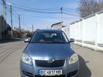 Авто Skoda Fabia 2010 № 8699519