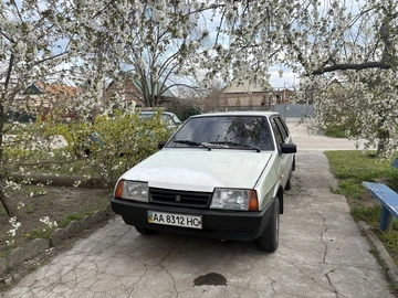 Авто ВАЗ 21093 2003 № 8699800