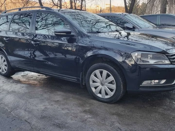 Авто Volkswagen Passat Variant 2013 № 8699945
