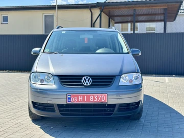 Авто Volkswagen Touran 2005 № 8700006