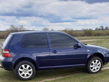 Авто Volkswagen Golf 2002 № 8700027