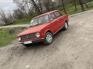 Авто ВАЗ 2101 1986 № 8700214