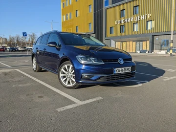 Авто Volkswagen Golf 2019 № 8700219