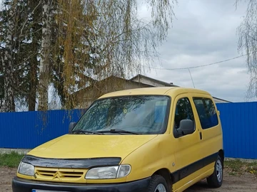 Авто Citroen Berlingo 2000 № 8700238
