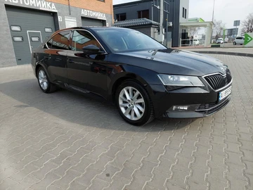 Авто Skoda Superb 2016 № 8700239