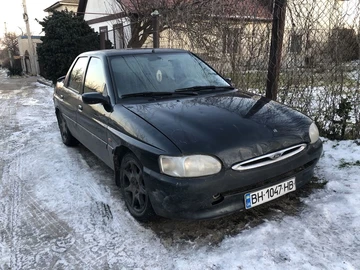 Авто Ford Escort 1996 № 8700245