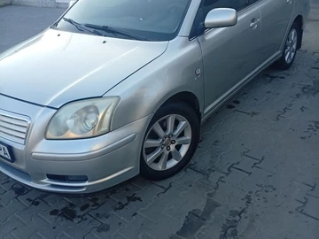 Авто Toyota Avensis 2004 № 8700256