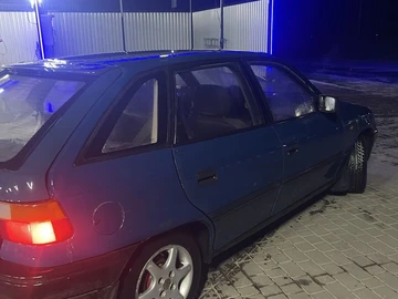 Авто Opel Astra 1992 № 8700263