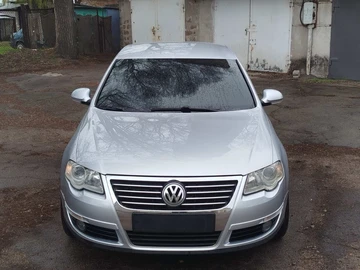 Авто Volkswagen Passat Sedan 2005 № 8700283