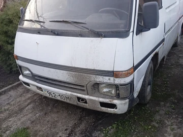 Авто Isuzu Midi Груз  1995 № 8700289