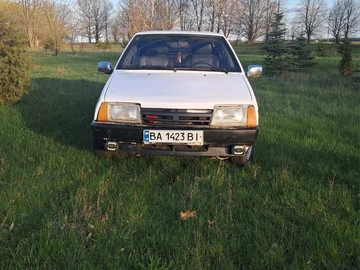 Авто ВАЗ 2109 1992 № 8700292