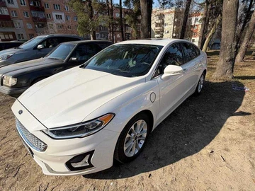 Авто Ford Fusion 2019 № 8700297