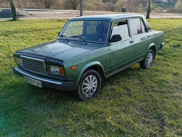 Авто ВАЗ 2107 2007 № 8700307