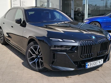 Авто BMW 7 Серия 2025 № 8700323