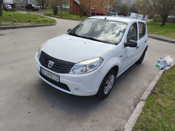 Авто Dacia Sandero 2011 № 8700325