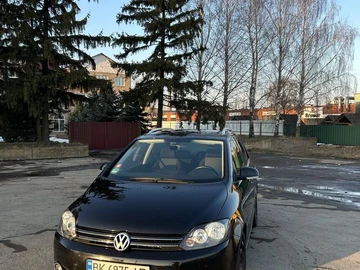 Авто Volkswagen Golf Plus 2013 № 8700371