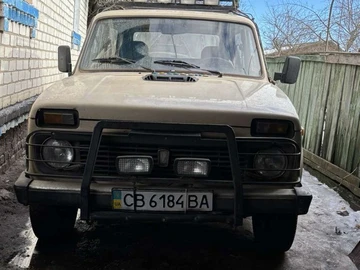 Авто ВАЗ 2121 1989 № 8700383